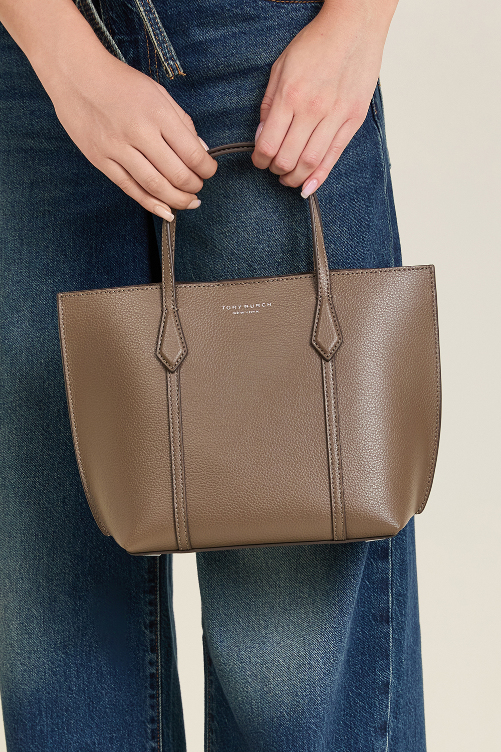 תיק נשיאה פרי סמול